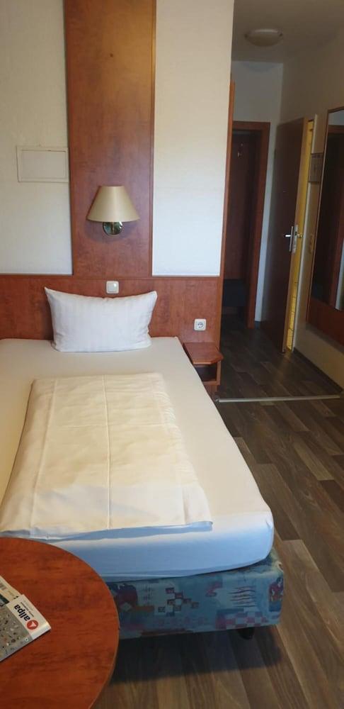 Residenz Hotel Eurostar Ντίσελντορφ Εξωτερικό φωτογραφία